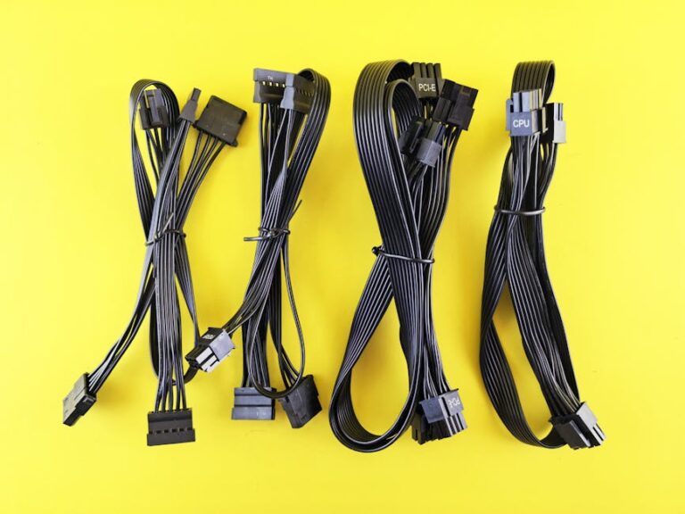 organize cables without stress